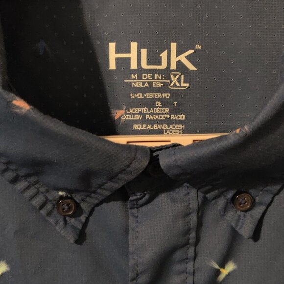 Huk Teaser Fly Hooks Short Sleeve Button Down Fishing Shirt Men's SIZE XL - Picture 3 of 6